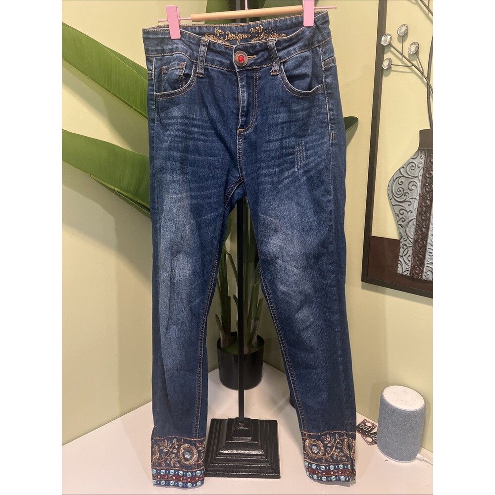 Vintage Y2K Desigual cropped  embroidered slim fit jeans in dark wash 24 (26x27)